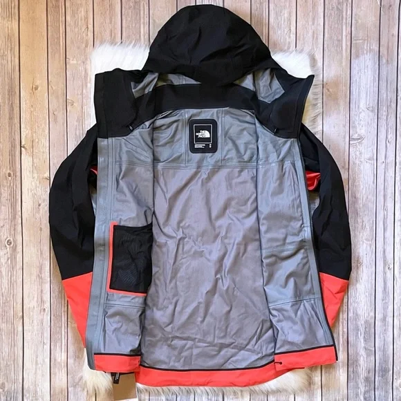 The North Face Men’s DryVent Shell Ski Jacket In Flare - Picture 4 of 7